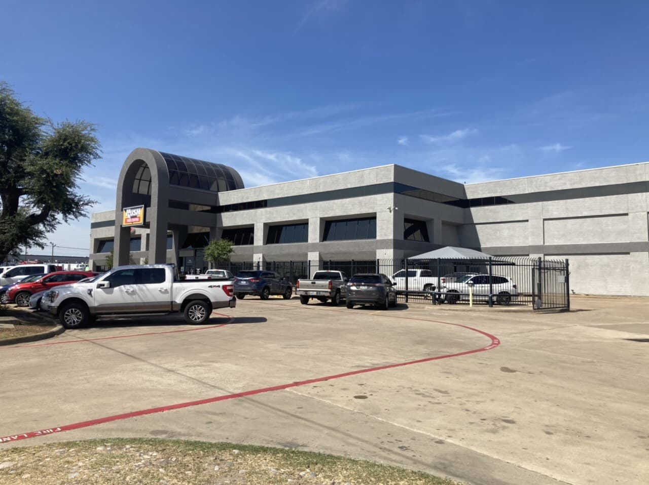 Rush Truck Center Dallas HD