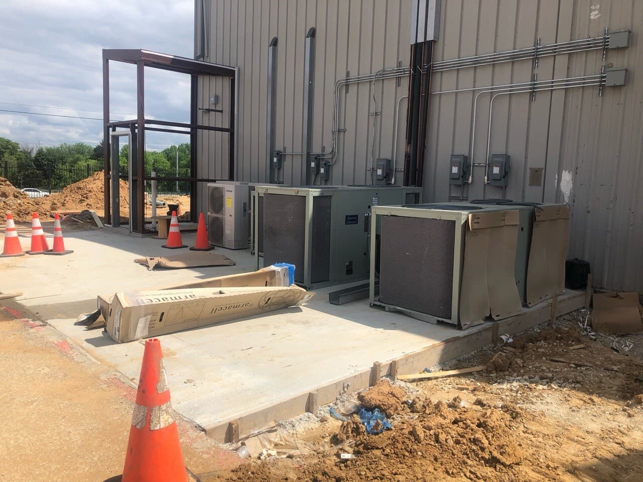 Rush Truck Center Dallas HD — project photo 8