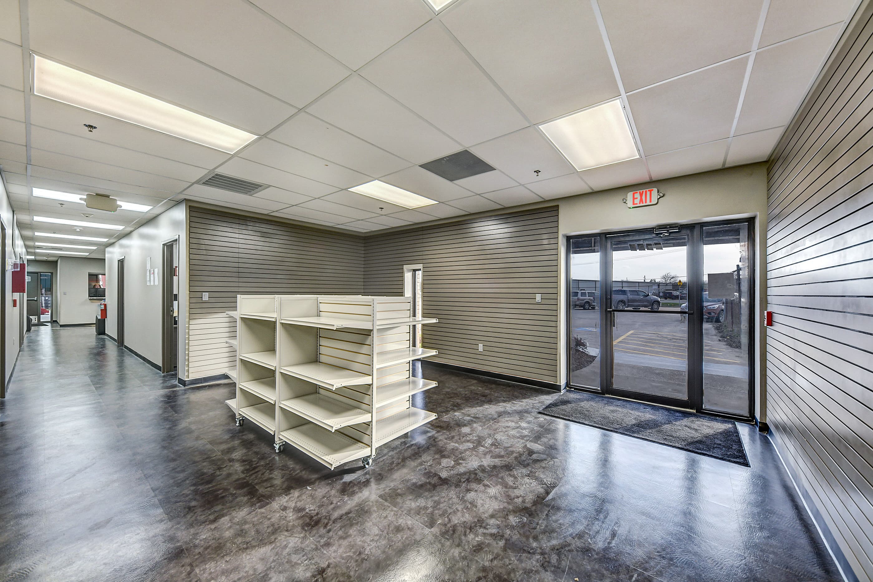 Rush Truck Center Beaumont — project photo 7