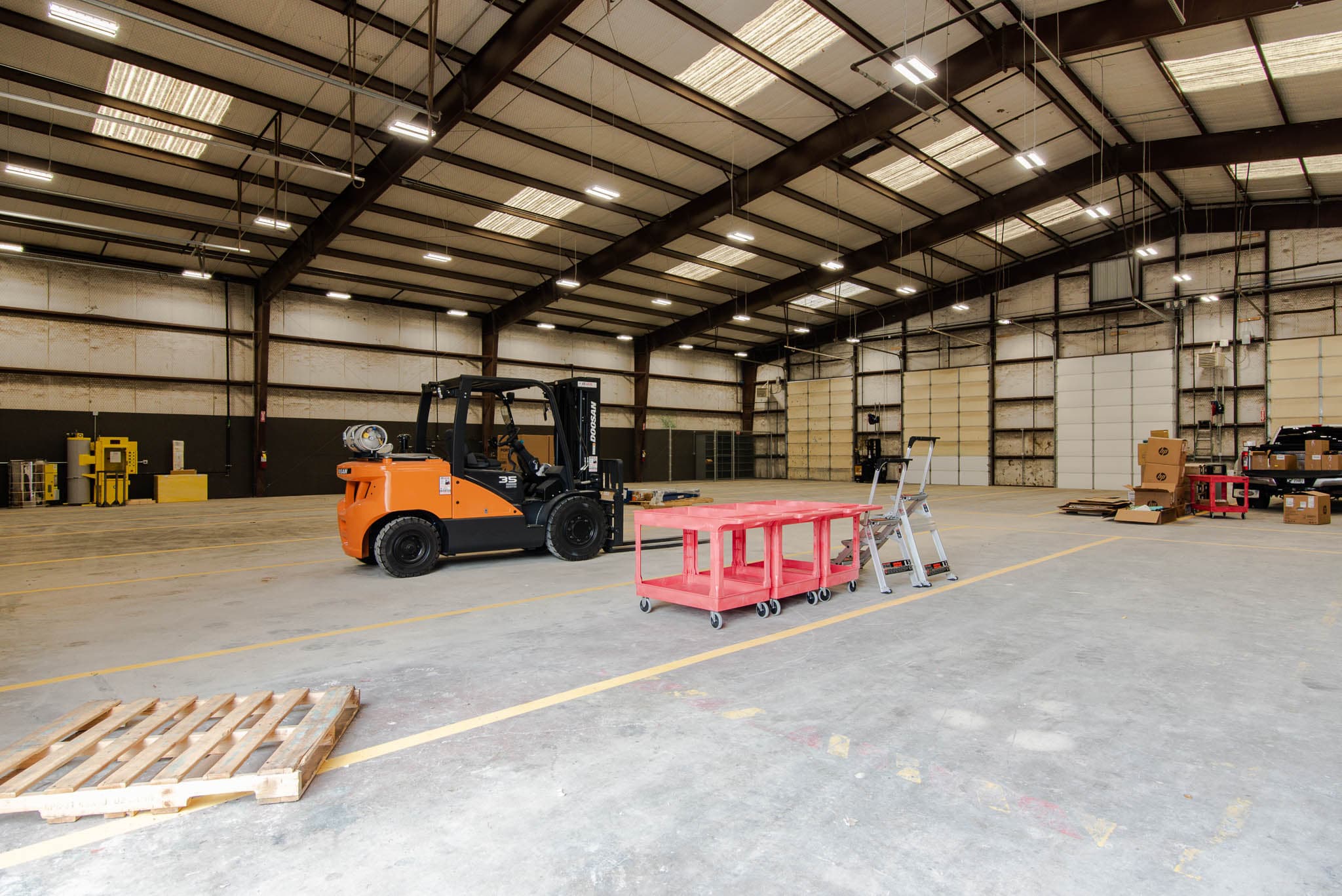 Rush Truck Center Hutchins — project photo 9