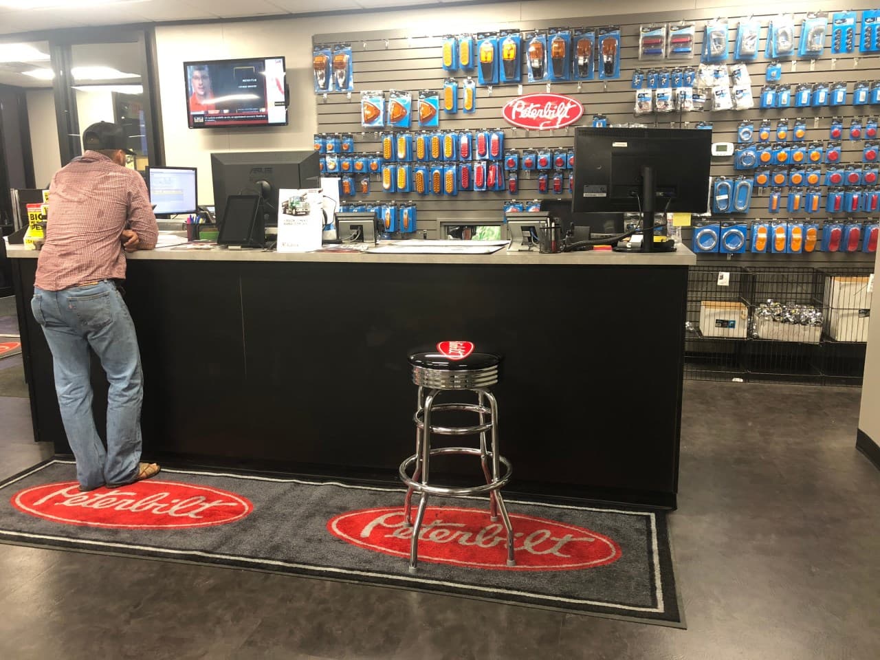 Rush Truck Center Austin/Buda — project photo 11