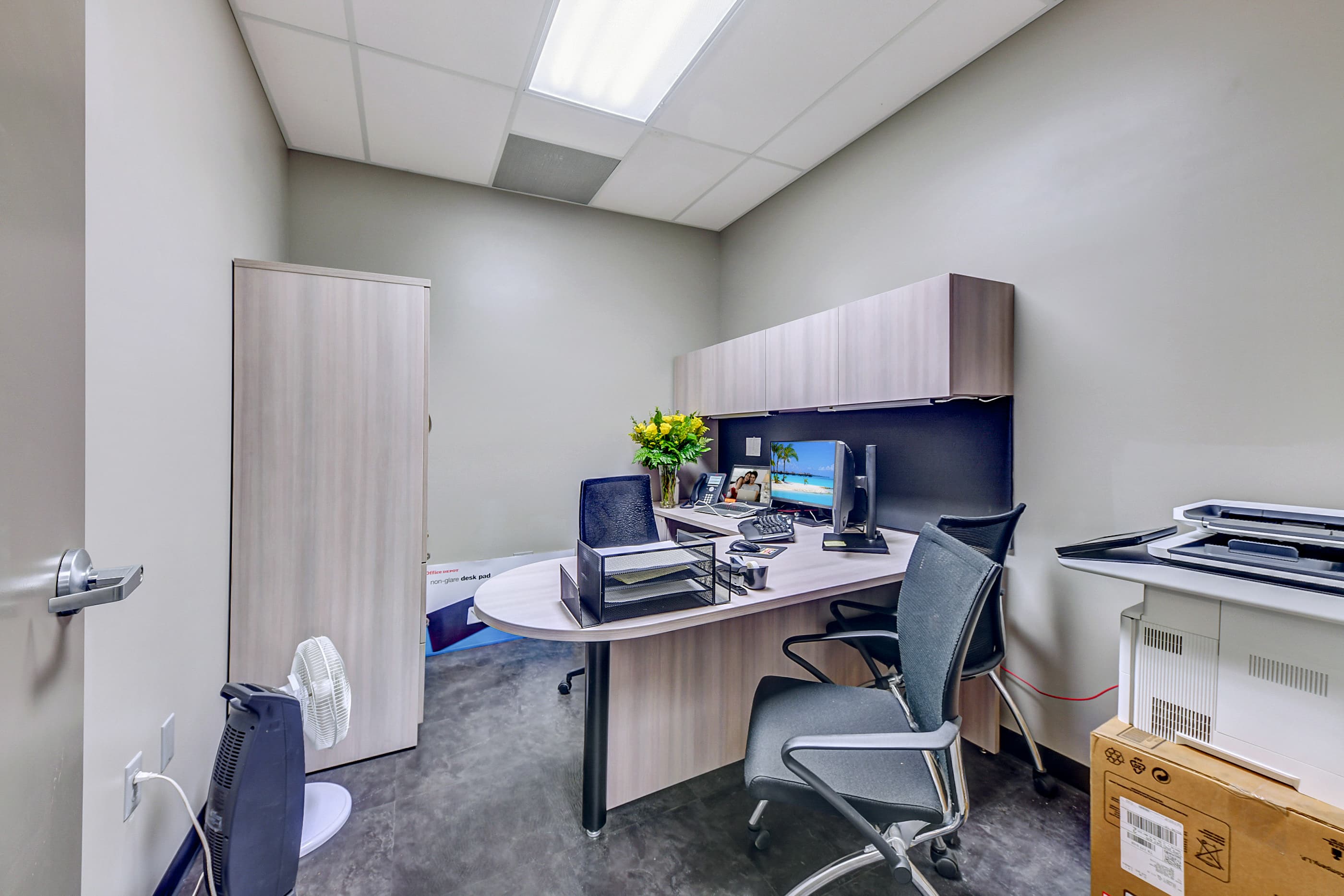 Retail Offices & Showrooms — Interior Remodel — project photo 9